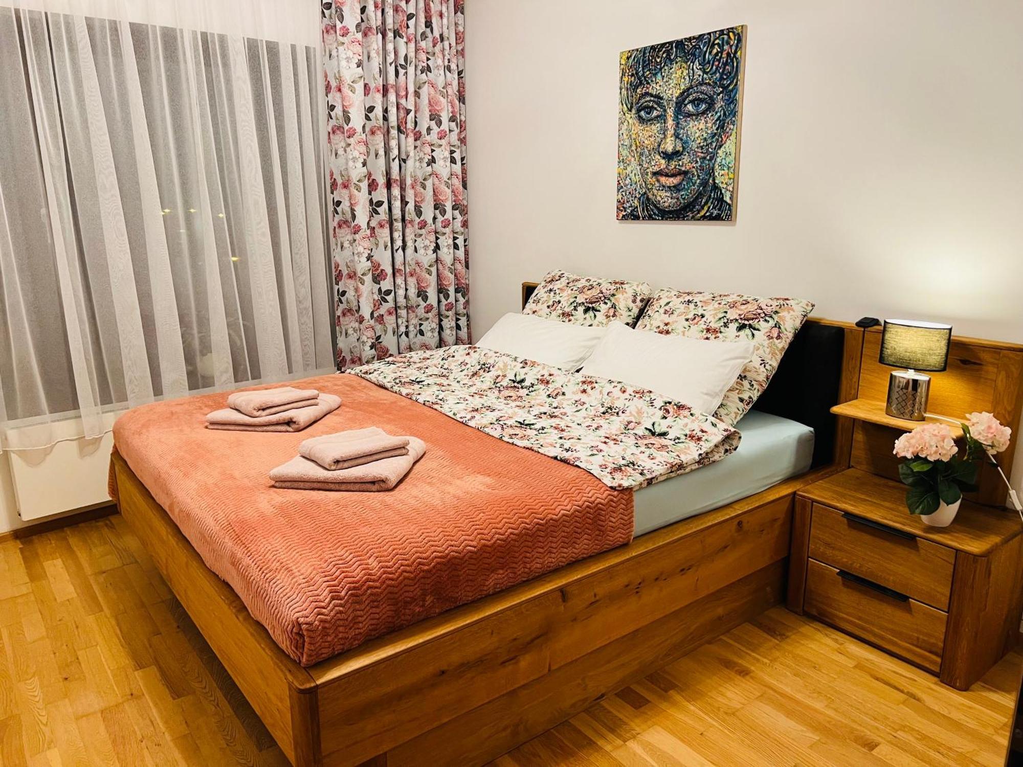 Artflora Kv Premium Daire Karlovy Vary Dış mekan fotoğraf